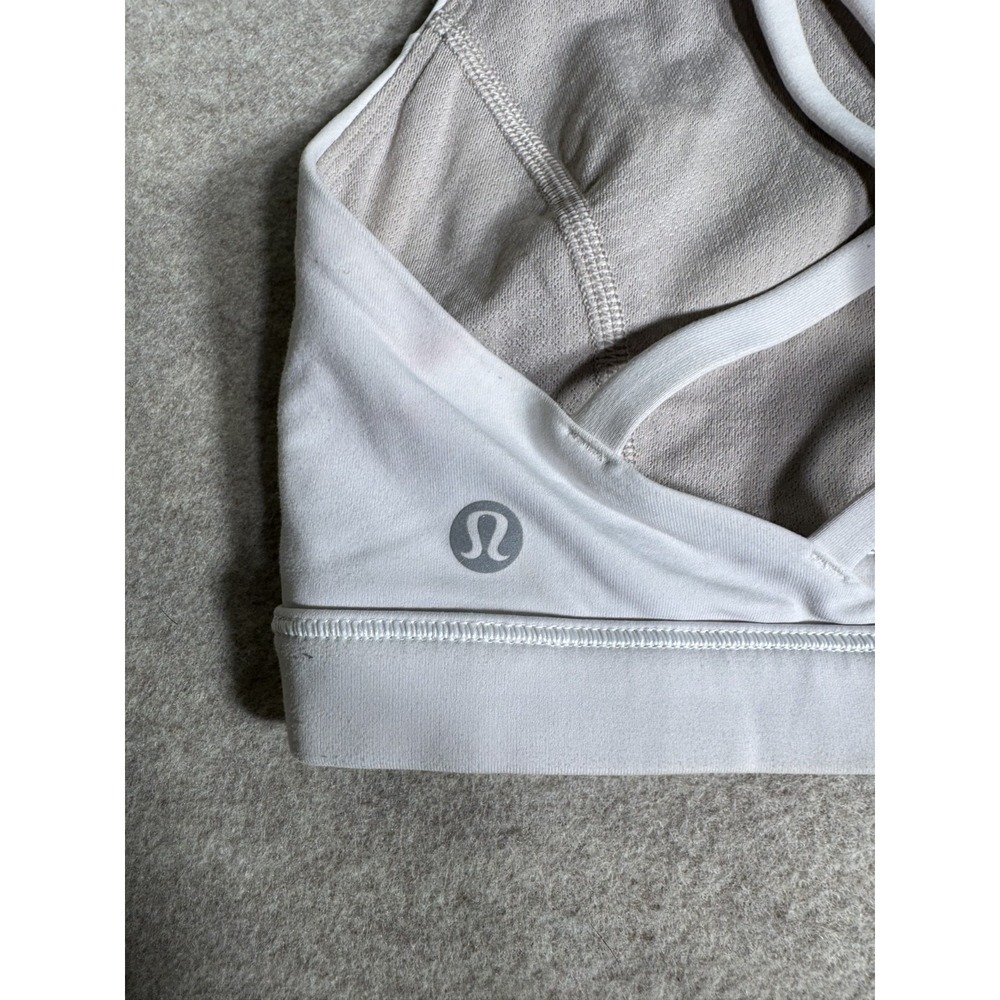 Lululemon Free To Be Serene Sports Bra Womens 6 White Criss Cross Strap Back - Picture 5 of 9
